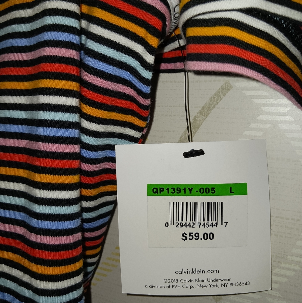 Calvin Klein Pajamas Sleepwear Set Tank & Shorts - Picture 2 of 13